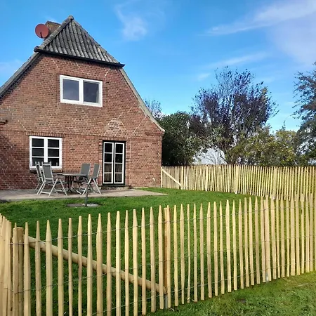 2 Bedroom Lovely In Galmsbull